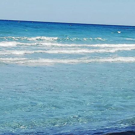 La Perla Del Mare 2 Bed & Breakfast La Caletta Luaran gambar
