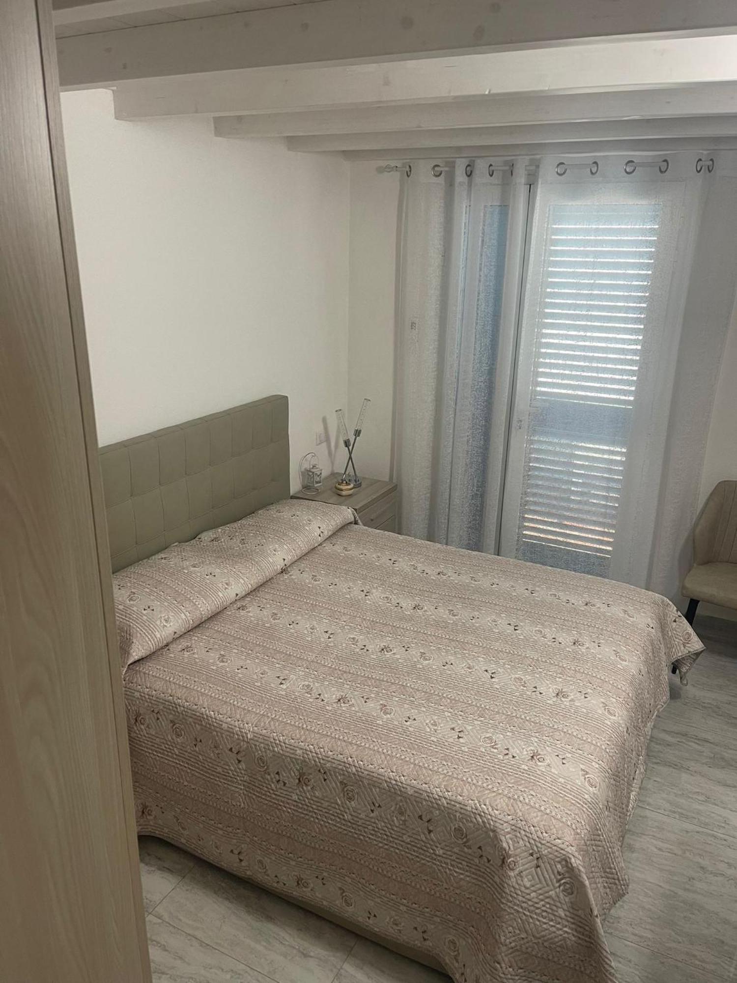 La Perla Del Mare 2 Bed & Breakfast La Caletta Luaran gambar